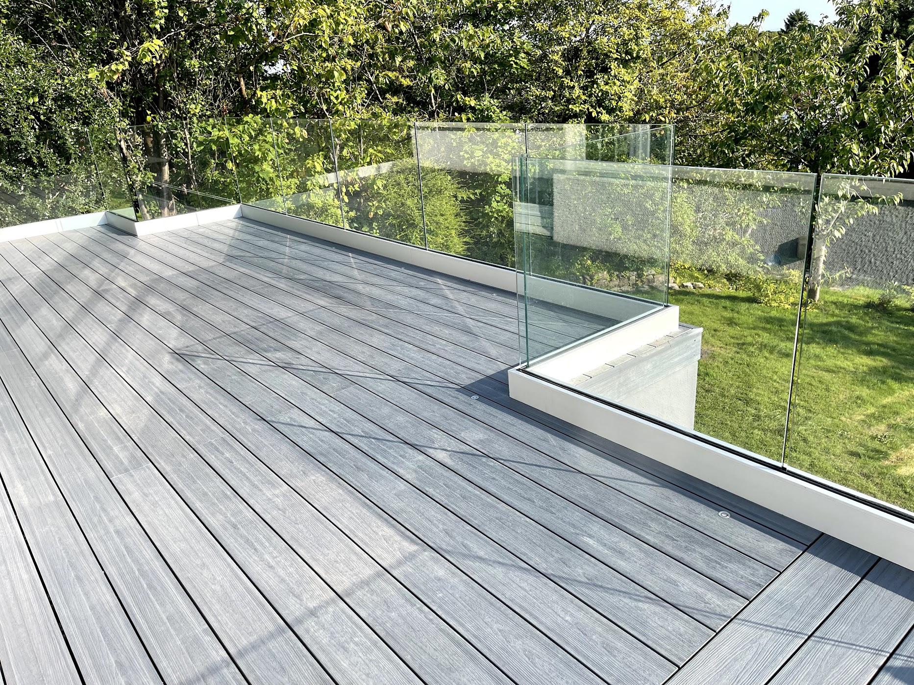 composite decking glasgow